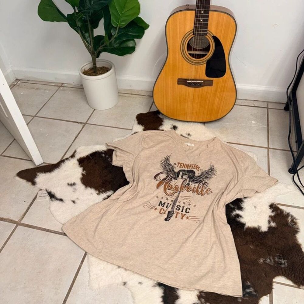 Vintage Style Nashville Tennessee Music City Guitar Wings Graphic Tee